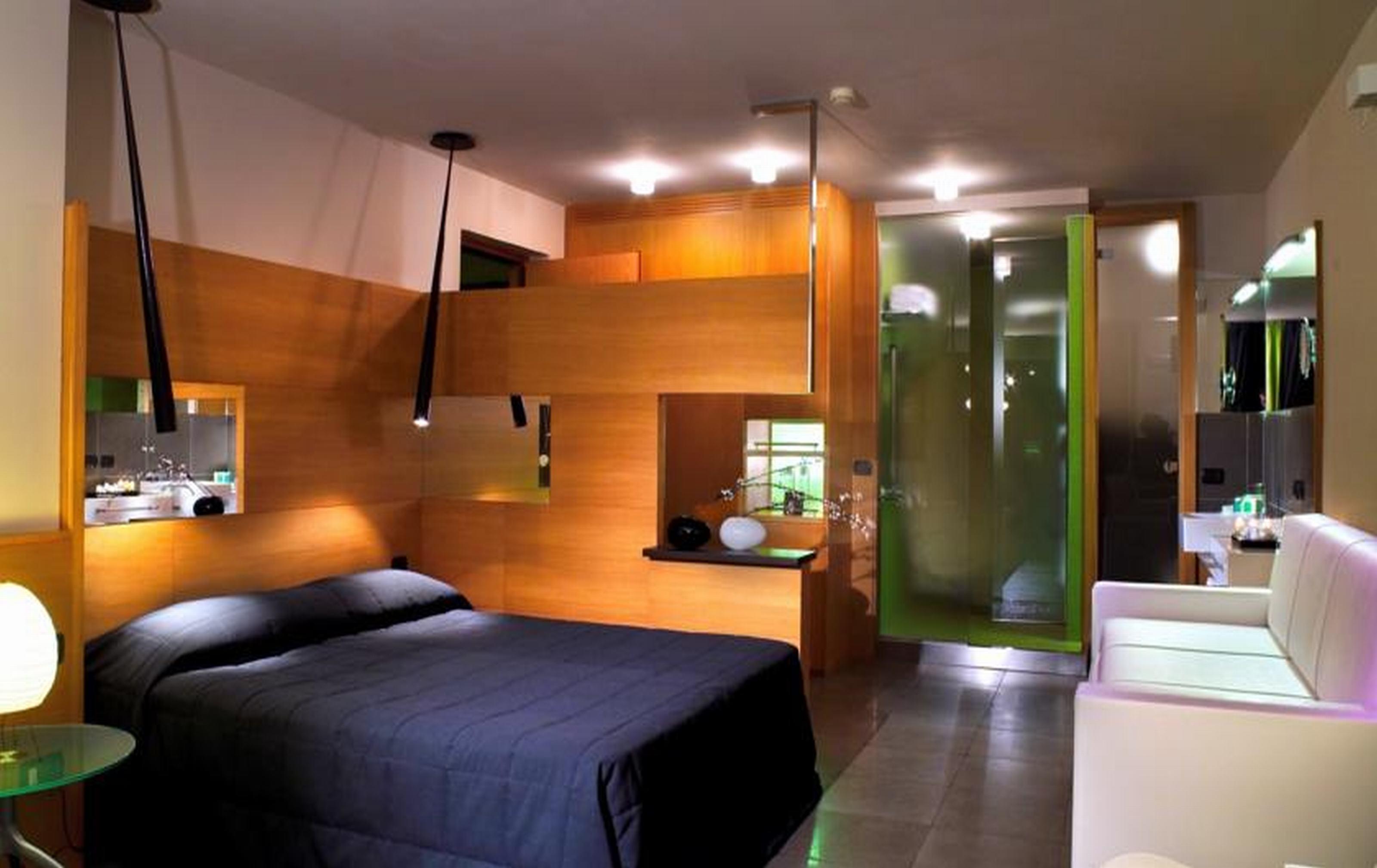 Hotel Zone Roma Esterno foto